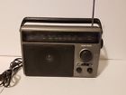 12-639 Radioshack Vintage Radio Shack Portable Tabletop Fm Am Model Tested