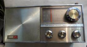 Ar-162 Aiwa Vintage Am/fm Police Office Portable Radio Model Working