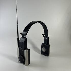 Hr-s1 Aiwa Vintage Mkii Portable Foldable Stereo Headphone Radio Fm/am