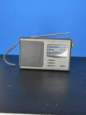 Tv1-tv2-wb Alaron Ry-432 Handheld Transistor Radio Am/fm Receiver