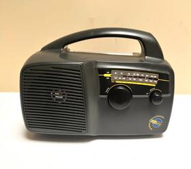 A149040 Baygen Freeplay Black Self Powered Am/fm Radio Solar Power Wind Up With Antenna