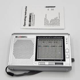 08m3 Bell And Howell 12 Band Receiver Radio - Model