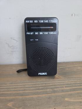 Branded Icfp26 J-166 Portable Radio Am Fm Battery Operated With Tuning Light Back Clip
