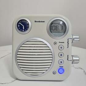 10902302 Brookstone Shower Tunes Water Radio With Clock And Timer Read Details