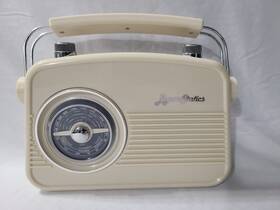 Byronstatics 714752397058 Byron Statics Radio Am / Fm Portable Retro Table Top Analog With Aux Jack