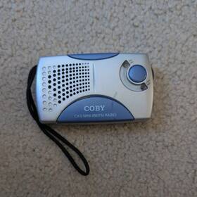 Coby 716829100516 Mini Am/fm Radio Cx-5 And Speaker
