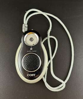 Coby 716829100813 W2c Cx-8 Mini /pocket Am/fm Radiow/speaker