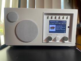 E255220 Como Audio Solo Fm Speaker Radio Wifi Dab Loud Bluetooth