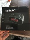 Cr212 Slick Am-fm Digital Alarm Clock