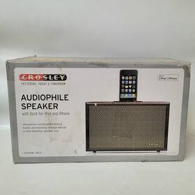 Cr3011a-ma Crosley Audiophile Bluetooth Speaker Dock For Ipod/iphone - Brown