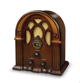 Cr31d-wa Crosley Classically Portable Am/fm Radio Vintage Speaker Built-in Bluetooth Walnut Cr31d-wa Crosley Classically Portable Am/fm Radio Vintage Speaker Built-in Bluetooth Walnut