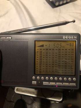 De1103 Degen Fm Stereo / Sw Mw Lw Receiver Please Read De1103 Degen Fm Stereo / Sw Mw Lw Receiver Please Read