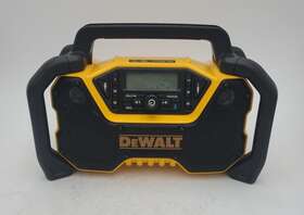 Dcr028 Dewalt 12v/20v Max Compact Cordless Jobsite Bluetooth Radio Tool Only Dcr028 Dewalt 12v/20v Max Compact Cordless Jobsite Bluetooth Radio Tool Only