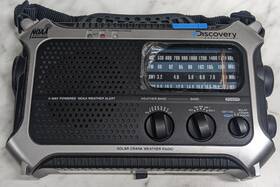 D105x Discovery Expedition Emergency Radio Antenna Noaa Weather Hand Crank Camp Device Charger Boat