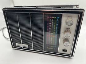 235br Electro Brand Vintage Electro-brand Solid State 23 Am Fm Transistor Radio Tested Works Rare 235br Electro Brand Vintage Electro-brand Solid State 23 Am Fm Transistor Radio Tested Works Rare