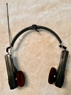 Phs228 Emerson Vtg 1980s Amfm Stereo Radio Headphones Chrome Antenna Tested Wrks