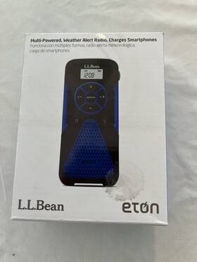 Llwr2wxbl Et N L. Bean Eton Multi-powered Weather Alert Radio Smartphone Charger Flashlight