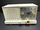 F752-124 Philco White Vintage Am