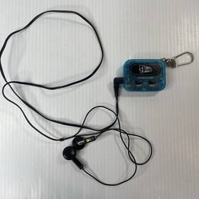 006cl Fm Sounds Auto Scanner With Ear Buds Tested To Work Blue