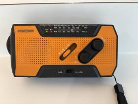 Fospower Medfpw01634 Emergency Solar Hand Crank Weather Radio Power Bank Charger Flashlight