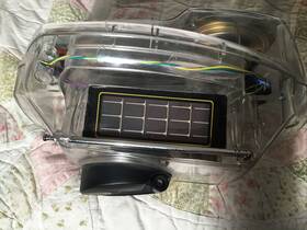 A363203 Freeplay Solar Am/fm Clear Transparent Hand Crank Self Powered Radio Works