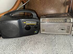 Freeplay Mix43 Self Powered Am/fm Radio Solar Power Camping Wind Crank Ge Two Way