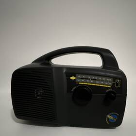 Su-am27 Freeplay Am/fm Radio Black Wind-up Off-grid Prepper. Tested Su-am27 Freeplay Am/fm Radio Black Wind-up Off-grid Prepper. Tested