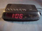 7-4817b Ge General Fm Red Electric Digital Clock Radio Retro