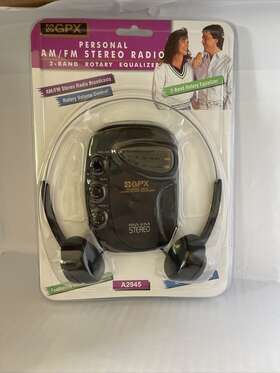 A2945 Gpx Vintage Nib Personal Am/fm Stereo Radio With 2-band Rotary Equalizer