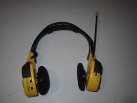 Ahp3700 Gpx Vintage 1990s Dbbs Stereo Am/fm Headphone Radio Headphones Yellow