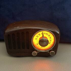 R919 Greadio Vintage Retro Radio Bluetooth Speaker Wood Fm Wireless Charger Mp3