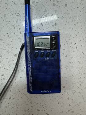 M300bl Grundig Eton/grundig Mini 300 Handheld Compact Shortwave Am/fm Radio - Blue