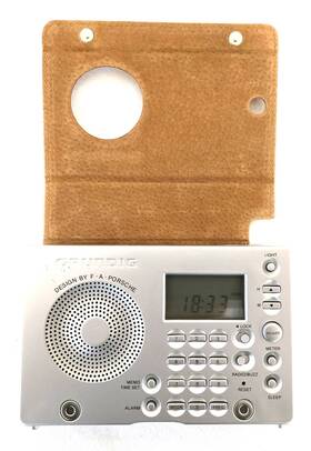 Yb-p2000 Grundig Yb-o2000 Vintage By Porsche 4bands Sw/am/fm Digital Radio