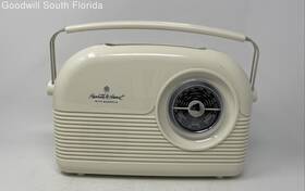 Hearth & Hand Am29sr1 And Cream Color Classic Portable Bluetooth Radio