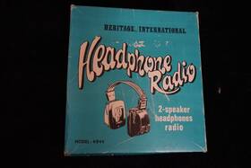 Heritage International 6844 Vintage Headphone Radio Model 2spkr