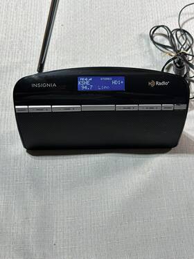 Insignia 600603147227 Portable Digital Tabletop Hd Radio Ns-hdrad Fm Stereo Tested See Pics