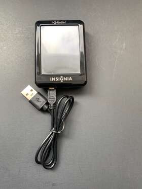Ns-hd02 Insignia Hd Radio Portable Player Ns-hd2 2.4 Inch Touch Screen