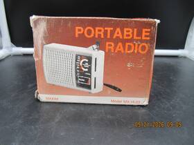 International Mx-14-23 Vintage Ic 90 Pocket Am Portable Transistor Radio New Retro Cool