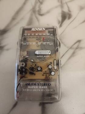 Jsr-1000b Jensen Portable Am/fm Stereo Pocket Radio With Super Bass