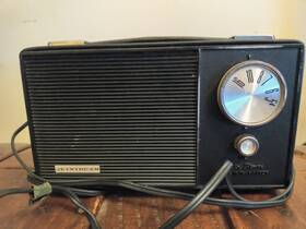 Js41b Jet Stream Transistor Radio 12 Am Japan Parts Or Repair Js41b Jet Stream Transistor Radio 12 Am Japan Parts Or Repair