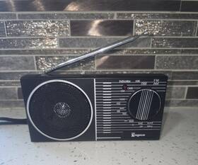 Kingston 12293 Vintage Am/fm Pocket Portable Radio Tested Turns On With Headphone Jack