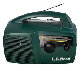 A370195 L.l. Bean Solar Powered Camping Am/fm Wind Up Speaker Radio Green Works