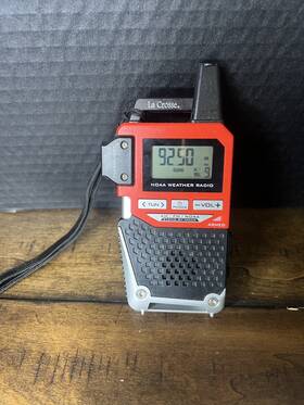 810-1461 La Crosse Technology Noaa Weather Radio Tested Working Hurricane Flashlight Tech