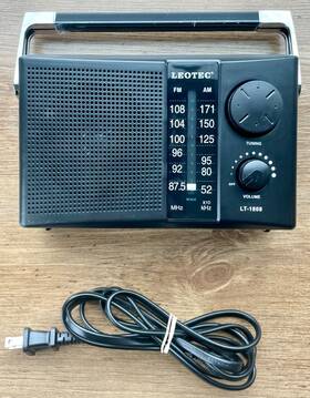 Lt-1808 Leotec Electronics Co. Ltd 445054583544 Portable Am Fm Radio Battery Operated Or Ac Power - Tested