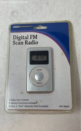 Atc-0620 Living Solutions Silver Portable Auto Scan Digital Fm Radio
