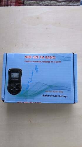 Kdka-600 Mini Size Fm Digital Radio With Earphones