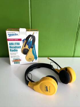 12-916b Optimus Vintage New Old Stock Sports Stereo Mate Am/fm Headset Radio