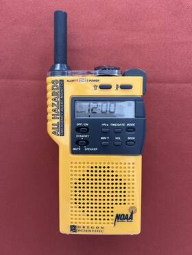 Nlhwr8000 Oregon Scientific Radio Noaa All Hazard Emergency Alert Monitor Wr 8000 Tested