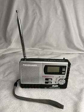 Dr-6758 Panasonic Am/fm World Radio With Carrying Case Tested And Working