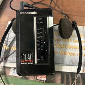 Rf-423 Panasonic Fm-am Headphone Receiver Pocket Stereo With Original Headphones